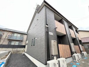REVE五輪外観写真