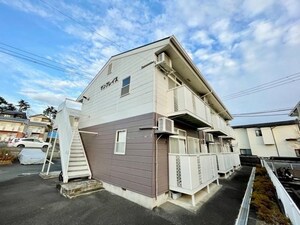 サンプレイス外観写真