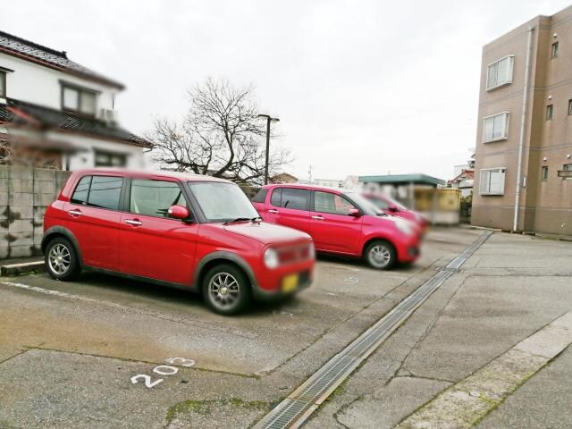 物件外観写真2　(融雪有)