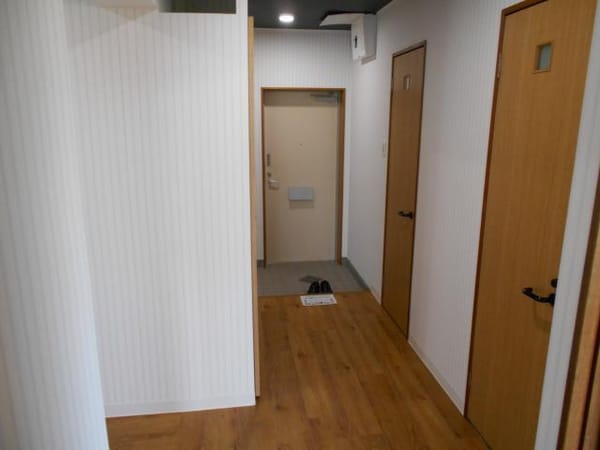 玄関周り(玄関までの廊下)