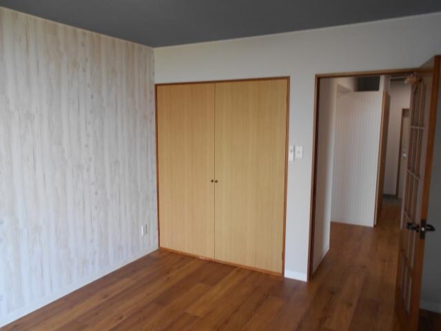 物件内観写真21　(洋室（東）)