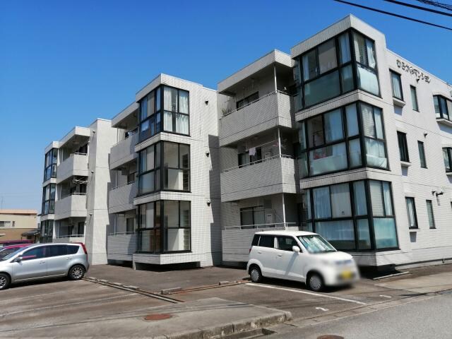 物件外観写真1　(融雪有)