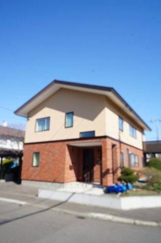 ⼾建（⼿稲区前⽥６条１６丁⽬）