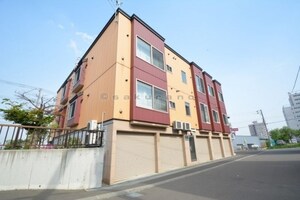 ファイン富丘外観写真