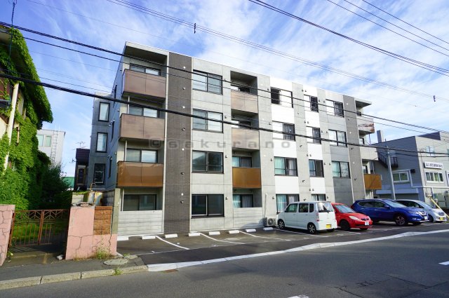 アルファ山の手南