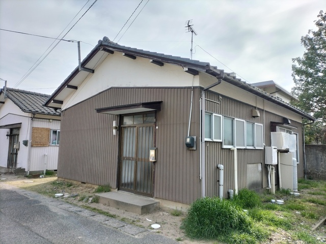 親松貸家