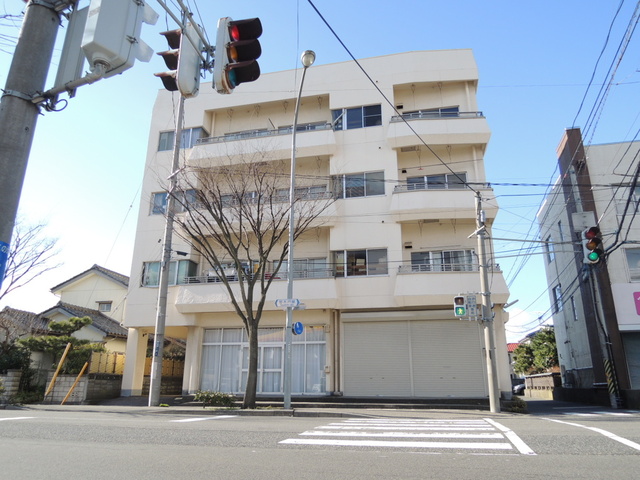 ソレイユハイツ