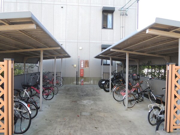 共用設備(駐輪場)