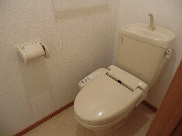 トイレ(シャワートイレ)