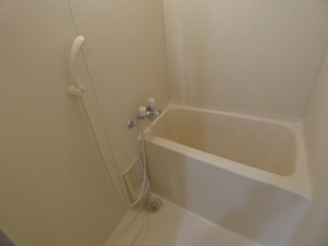 物件内観写真9　(浴室)