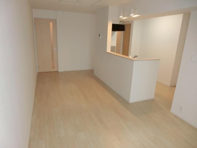 物件内観写真6　(ＬＤＫ)