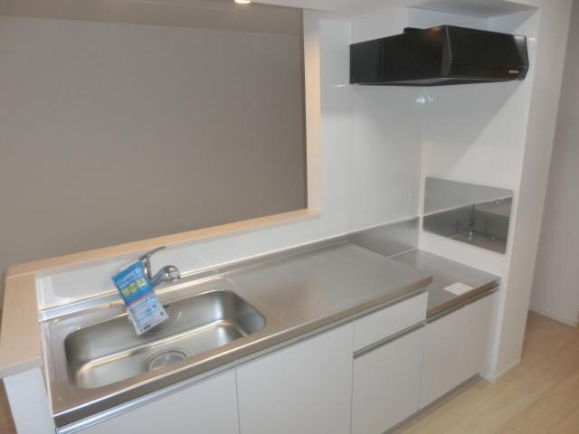 物件内観写真7　(アイランドキッチン)