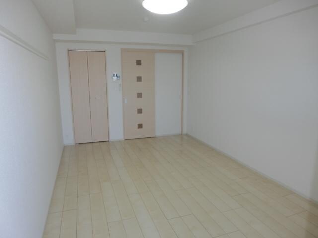 物件内観写真7　(室内)
