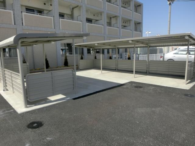 物件外観写真5　(駐輪場)