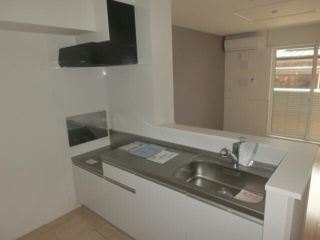 物件内観写真7　(カウンターキッチン)