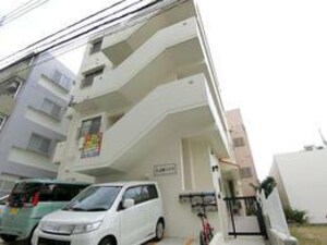 那覇市上之屋の賃貸アパート・マンション外観写真