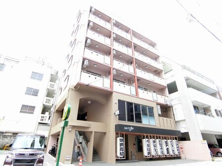 エステート久茂地Ⅱ外観写真