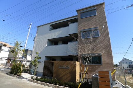 リビオンおおたかの森外観写真