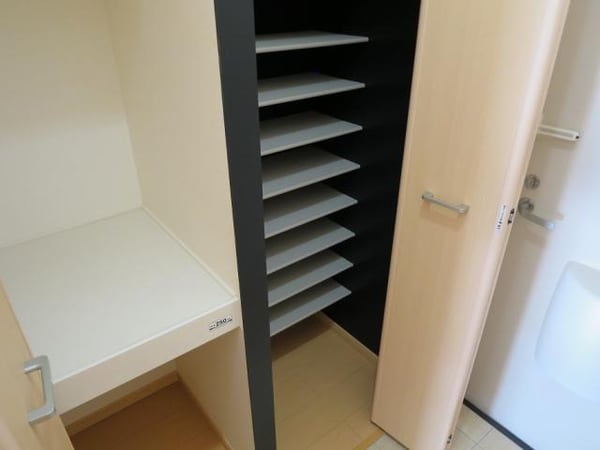 玄関周り