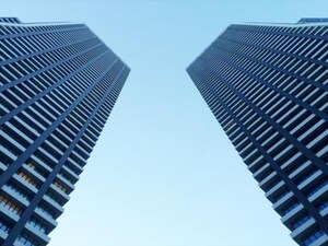 DEUX TOURS（ドゥ・トゥール）外観写真