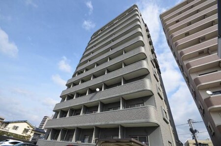ラフィネ牛田本町外観写真