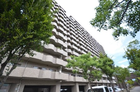 サーパス南千田橋外観写真