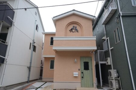 クローバーＦｌａｔ舟入外観写真