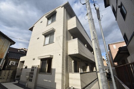 Serie皆実外観写真