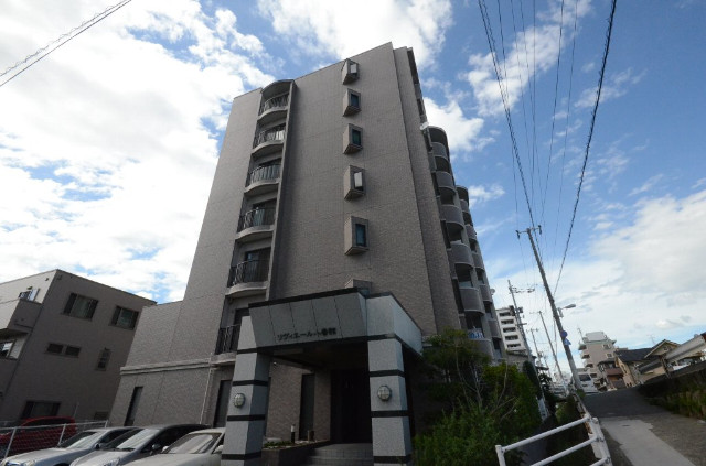 リヴィエール八番館