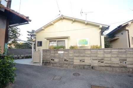 坂本貸家 A楝外観写真