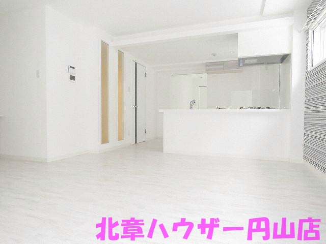センターフィールド宮の森