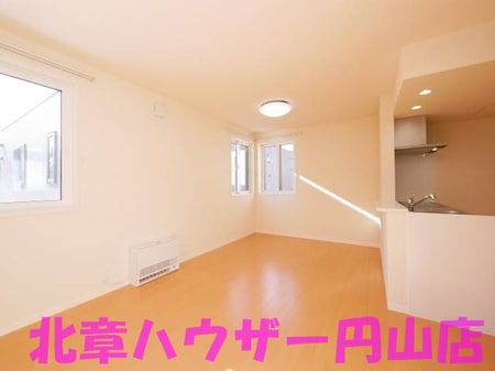 ジュエル宮の森外観写真