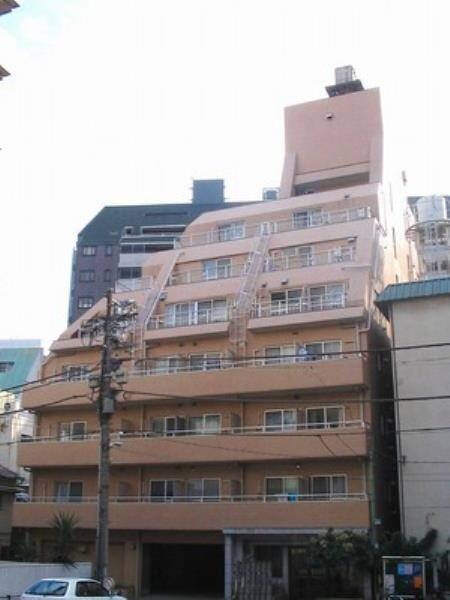 三敬中洲マンションの物件外観写真