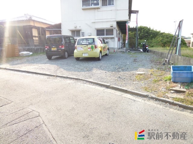 坂田アパート東屋形の物件外観写真