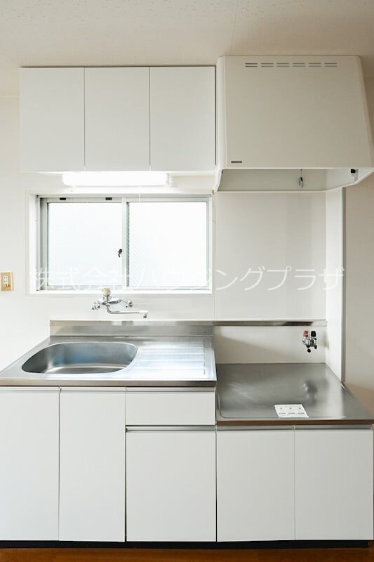 物件内観写真3　(キッチン)