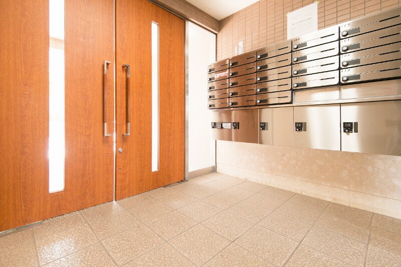 物件内観写真15　(メールボックス＆宅配ボックス)