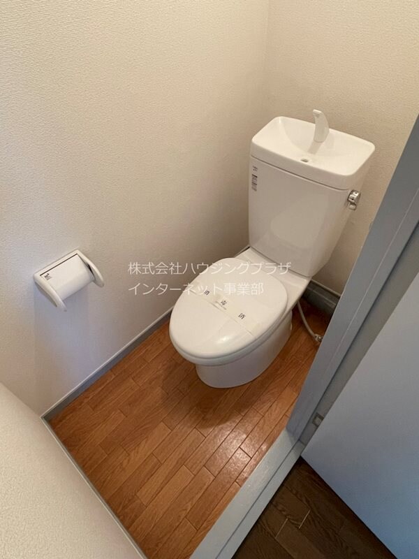 物件内観写真2　(トイレ)