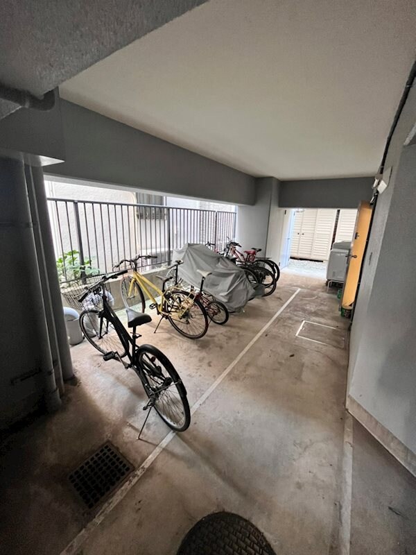 物件内観写真12　(駐輪場（月額1，000円／台）)
