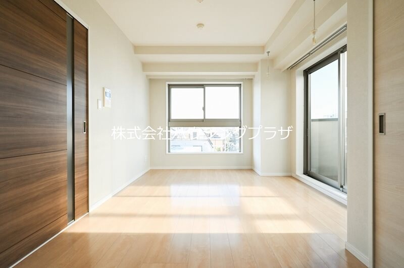 物件内観写真6　(室内)