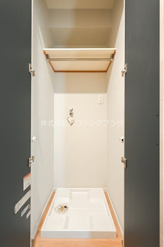 物件内観写真11　(室内洗濯機置場)