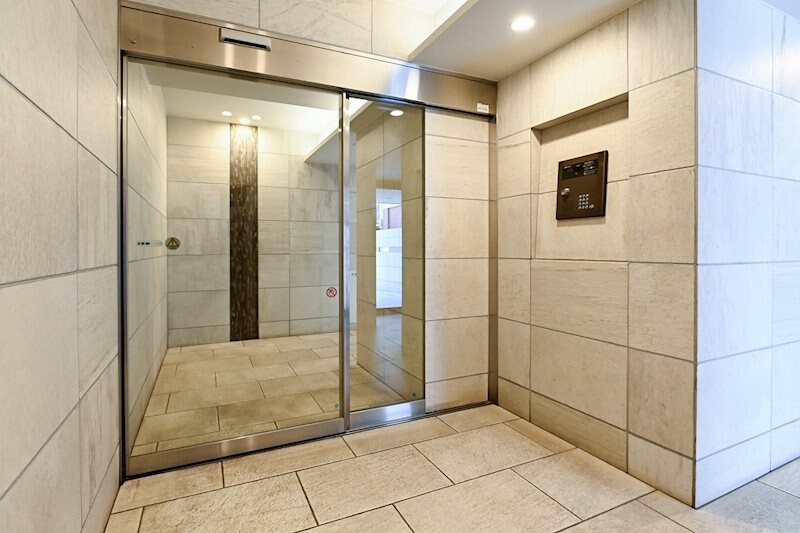 物件内観写真13　(モニター付オートロック)