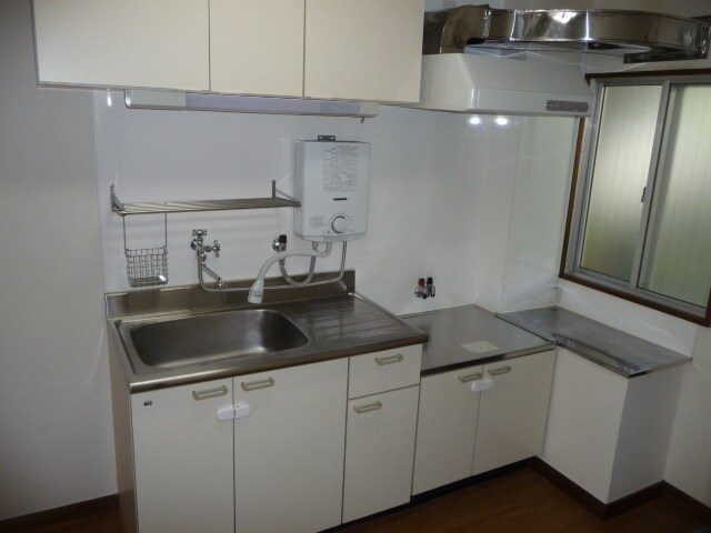 物件内観写真4　(キッチン)