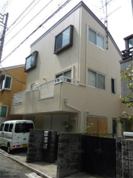 三浦マンション外観写真