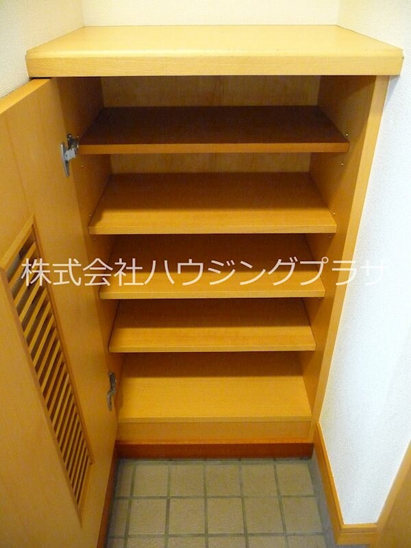 玄関(玄関)