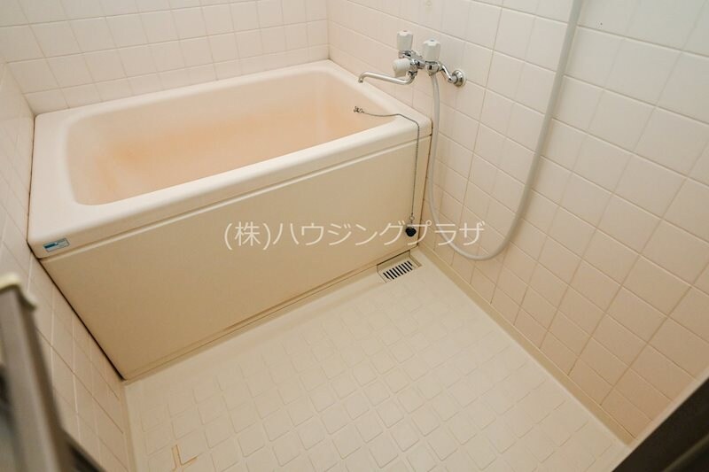 物件内観写真5　(浴室)