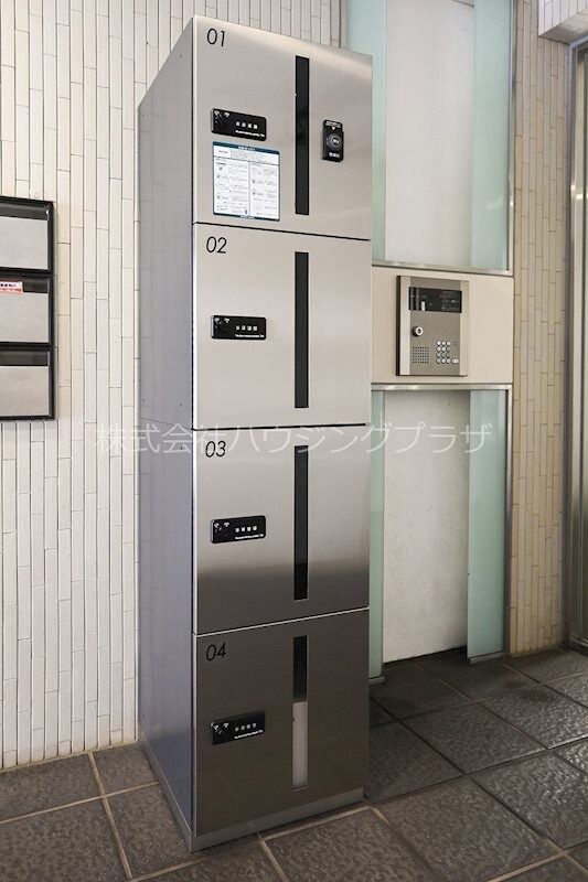 物件内観写真14　(宅配ボックス完備)