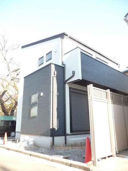 ＨＯＵＳＩＮＧＣＯＡＴ下高井戸５丁目外観写真