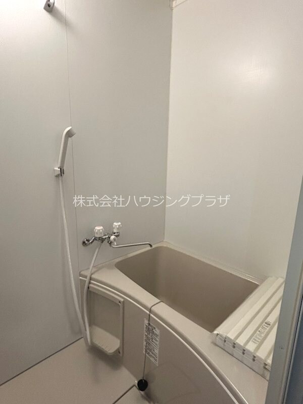 物件内観写真5　(バスルーム)