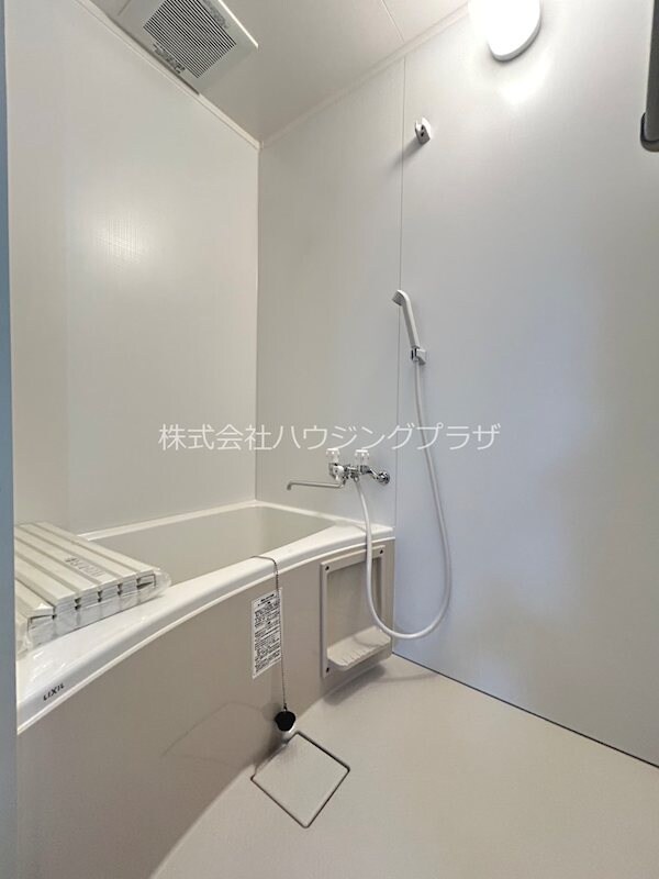 物件内観写真5　(バスルーム)