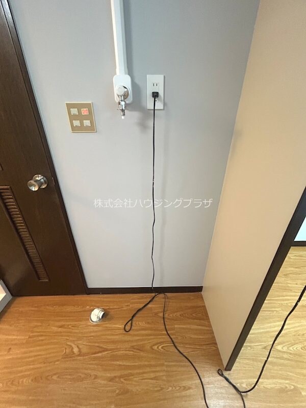 物件内観写真9　(室内洗濯機置場)